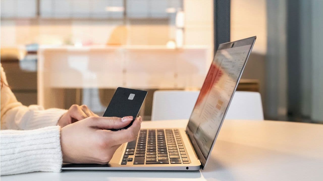 How to Check UAE Labor Card Online 2026